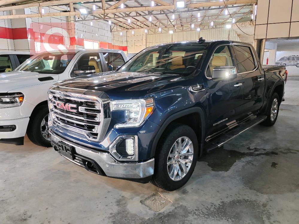 GMC Sierra